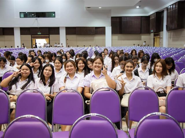 คณะบริหารธุรกิจและนิเทศศาสตร์  