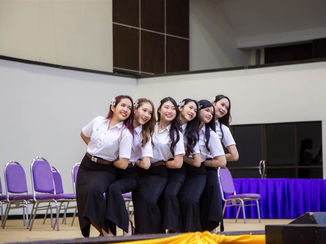 คณะบริหารธุรกิจและนิเทศศาสตร์  