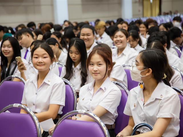 คณะบริหารธุรกิจและนิเทศศาสตร์  