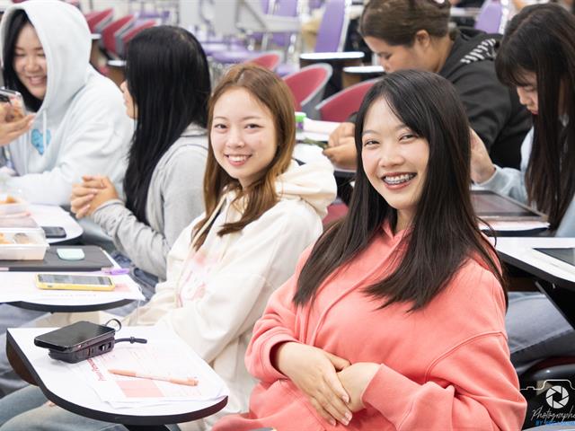 คณะบริหารธุรกิจและนิเทศศาสตร์  