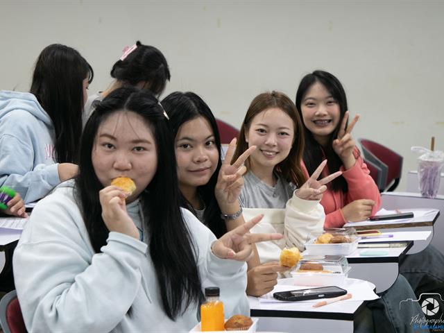 คณะบริหารธุรกิจและนิเทศศาสตร์  