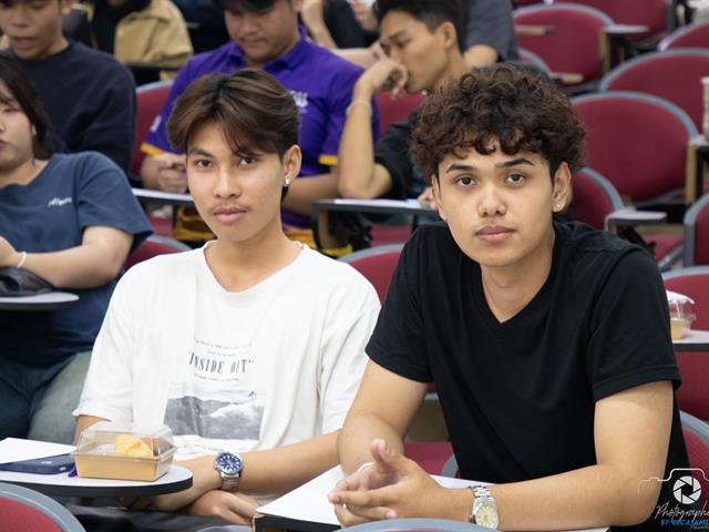 คณะบริหารธุรกิจและนิเทศศาสตร์  