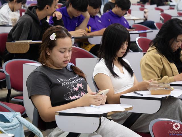 คณะบริหารธุรกิจและนิเทศศาสตร์  