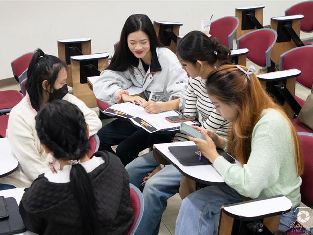 คณะบริหารธุรกิจและนิเทศศาสตร์  