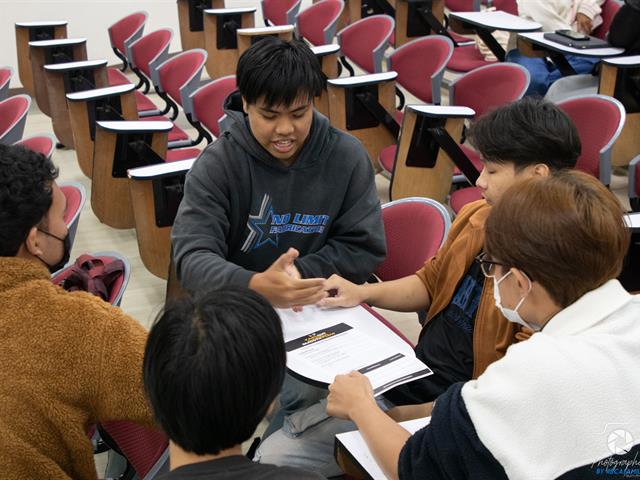 คณะบริหารธุรกิจและนิเทศศาสตร์  