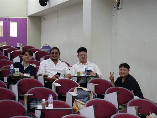 คณะบริหารธุรกิจและนิเทศศาสตร์  