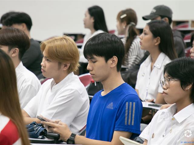 คณะบริหารธุรกิจและนิเทศศาสตร์  