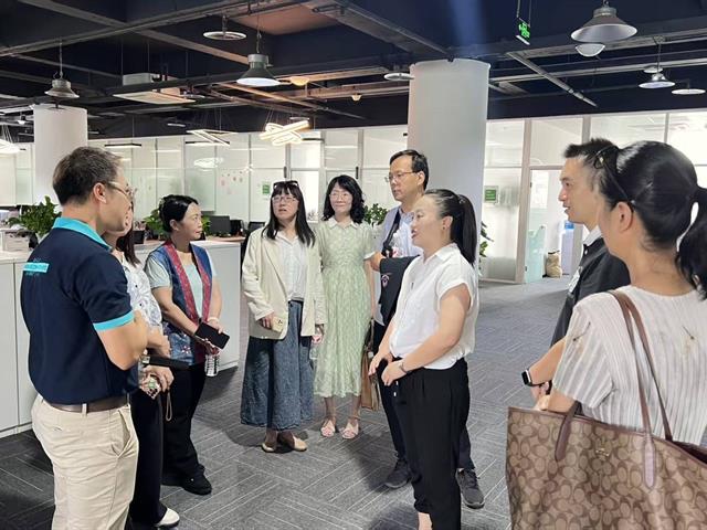 คณะบริหารธุรกิจและนิเทศศาสตร์  