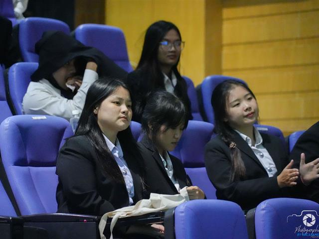 คณะบริหารธุรกิจและนิเทศศาสตร์  