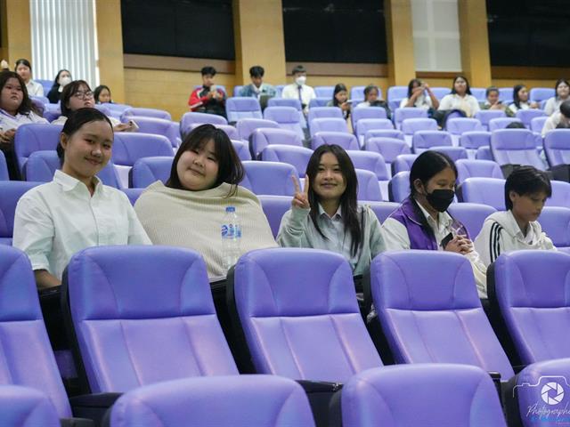 คณะบริหารธุรกิจและนิเทศศาสตร์  