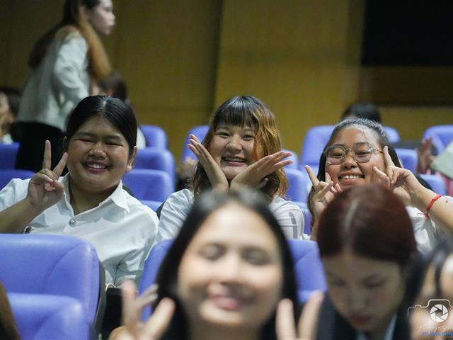 คณะบริหารธุรกิจและนิเทศศาสตร์  