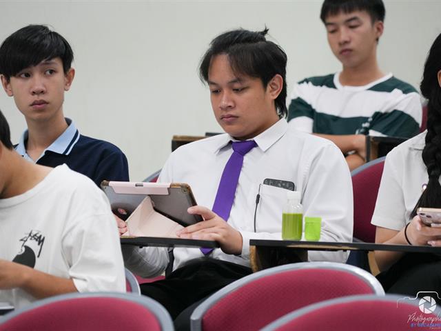 คณะบริหารธุรกิจและนิเทศศาสตร์  