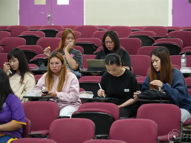 คณะบริหารธุรกิจและนิเทศศาสตร์  