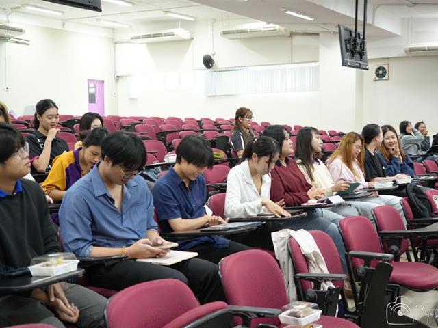 คณะบริหารธุรกิจและนิเทศศาสตร์  