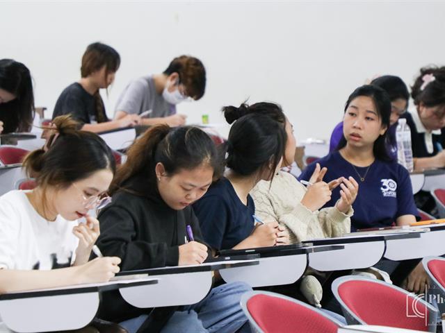 คณะบริหารธุรกิจและนิเทศศาสตร์  