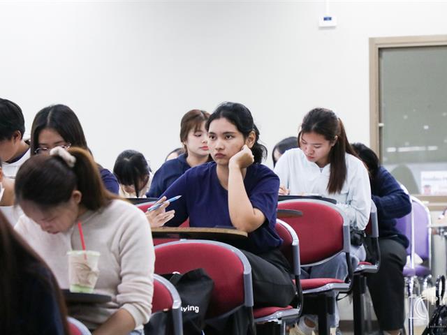 คณะบริหารธุรกิจและนิเทศศาสตร์  
