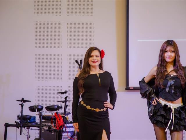 คณะบริหารธุรกิจและนิเทศศาสตร์  