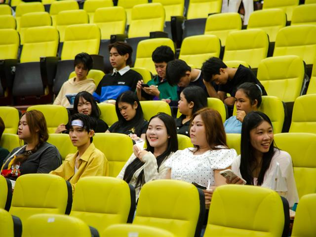 คณะบริหารธุรกิจและนิเทศศาสตร์  