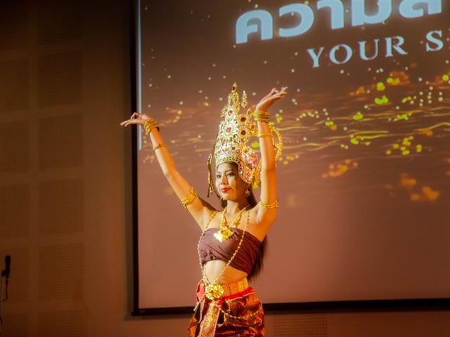 คณะบริหารธุรกิจและนิเทศศาสตร์  