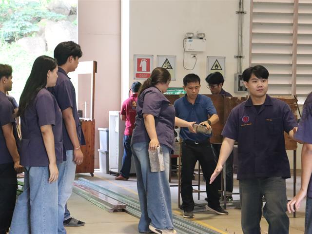 วิศวกรรมอุตสาหการ มพ. จัดโครงการทำบุญอาคารปฏิบัติการฯ เสริมสิริมงคลและพลังแห่งการเรียนรู้