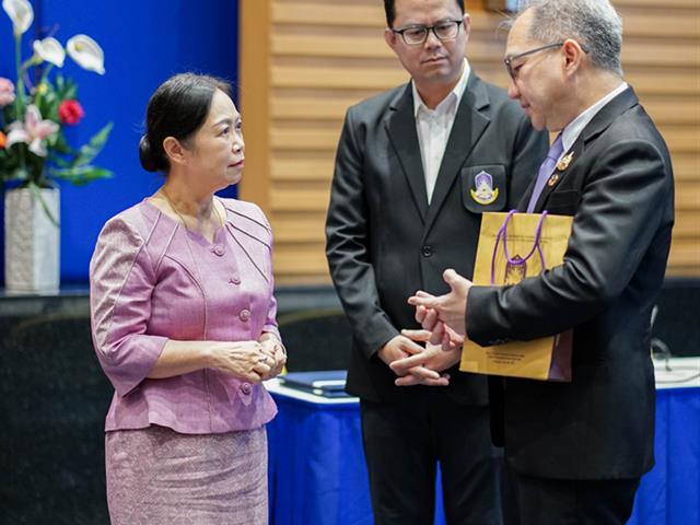 ศูนย์สิ่งแวดล้อมและการจัดการที่ยั่งยืน มหาวิทยาลัยพะเยา