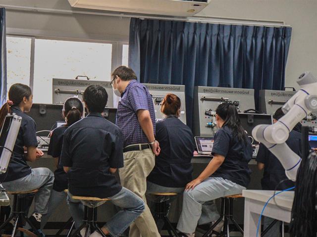 วิศวกรรมเครื่องกล ม.พะเยา จัดอบรม PLC & SCADA ติดอาวุธทักษะดิจิทัลสำหรับนิสิต พร้อมลุยอุตสาหกรรม 4.0
