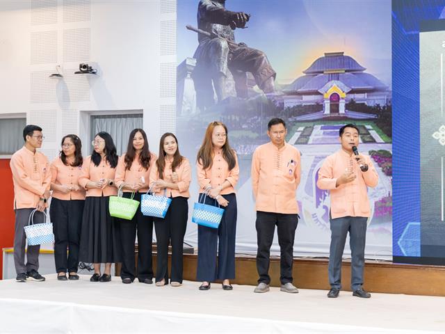 วันที่ 18 กันยายน 2568 กองบริหารงานวิจัย มหาวิทยาลัยพะเยา จัดกิจกรรม Pitching การประกวดรางวัลสนับสนุนพื้นที่การเรียนรู้ (Learning Space for SDGs 2025) 