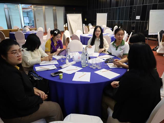 การประชุมเชิงยุทธศาสตร์เพื่อพัฒนาคุณภาพการฝึก ปฏิบัติงานทางวิชาชีพเภสัชศาสตร์อย่างยั่งยืน คณะเภสัชศาสตร์ มหาวิทยาลัยพะเยา