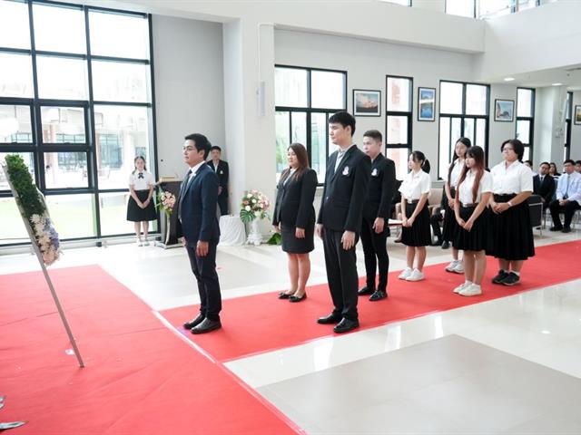 คณะสหเวชศาสตร์ ร่วมพิธีวางพวงมาลาและถวายราชสักการะ เนื่องในวันมหิดล ประจำปี 2568