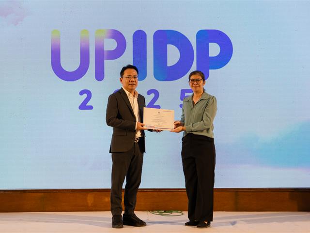 คณะศิลปศาสตร์ คว้า 6 รางวัล จากโครงการ Show and Share UP KM 2025