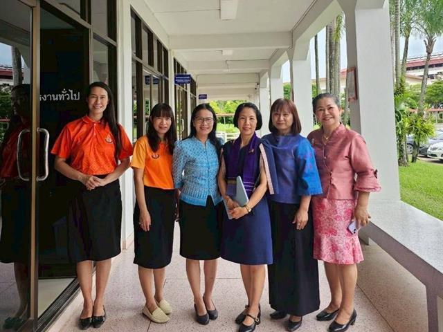 ขับเคลื่อนเศรษฐกิจสร้างสรรค์จังหวัดเชียงราย ภายใต้กรอบการพัฒนาที่ยั่งยืน