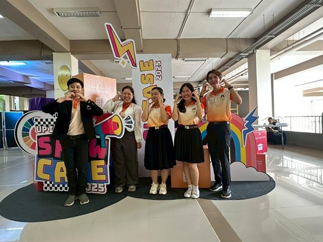 หน่วยกิจการนิสิตและสโมสรนิสิต คณะศิลปศาสตร์ เข้าร่วมนำเสนอผลงาน ภายใต้โครงการ “UP Identity Showcase”