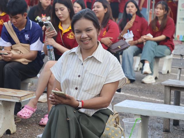 คณะรัฐศาสตร์และสังคมศาสตร์ 