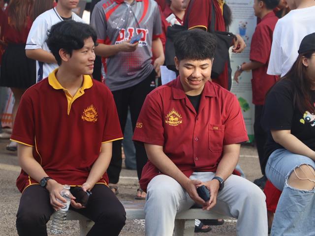 คณะรัฐศาสตร์และสังคมศาสตร์ 