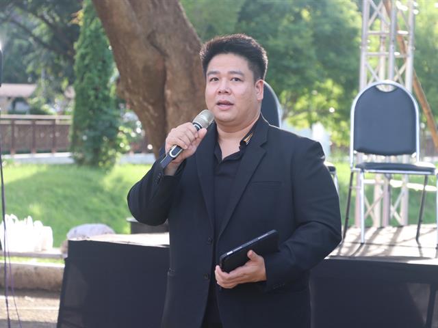 คณะรัฐศาสตร์และสังคมศาสตร์ 