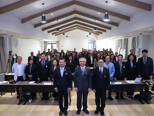 School of Education participated in the lesson-learned activity of the network for promoting the utilization of evaluation results, which is organized by the Office for National Education Standards and Quality Assessment (ONESQA)