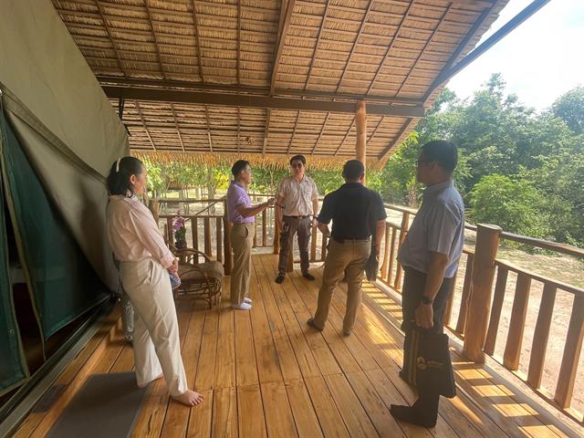 คณะศิลปศาสตร์เข้าศึกษาดูงานและพบผู้บริหารสถานประกอบการ เพื่อหารือความร่วมมือทางวิชาการ