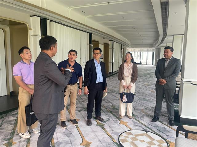 คณะศิลปศาสตร์เข้าศึกษาดูงานและพบผู้บริหารสถานประกอบการ เพื่อหารือความร่วมมือทางวิชาการ