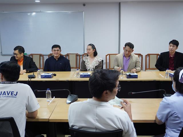 คณะศิลปศาสตร์เข้าศึกษาดูงานและพบผู้บริหารสถานประกอบการ เพื่อหารือความร่วมมือทางวิชาการ