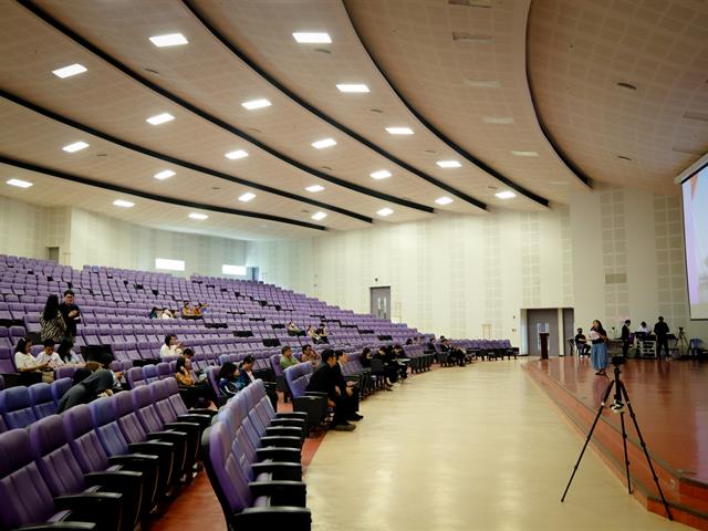 โรงเรียนสาธฺตมหาวิทยาลัยพะเยา
