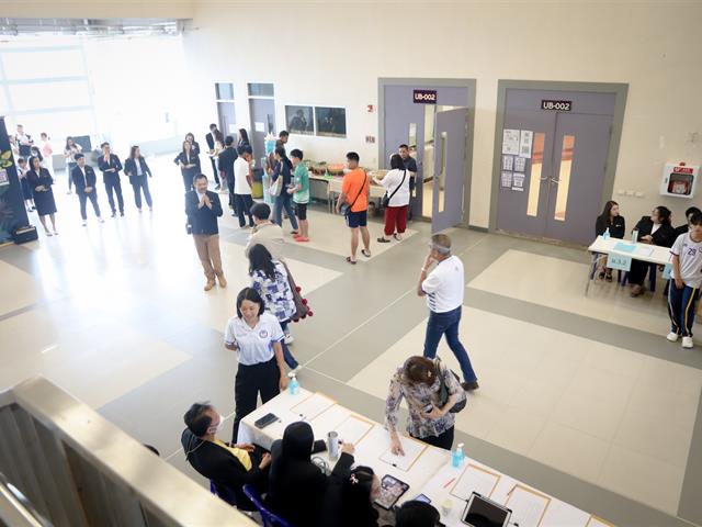 โรงเรียนสาธฺตมหาวิทยาลัยพะเยา