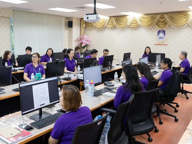 คณะศิลปศาสตร์จัดโครงการติดตามผลลัพธ์และเตรียมการประเมินคุณภาพการศึกษาตามเกณฑ์ EdPEx