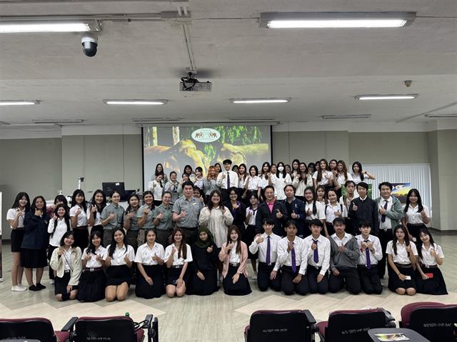 คณะบริหารธุรกิจและนิเทศศาสตร์  