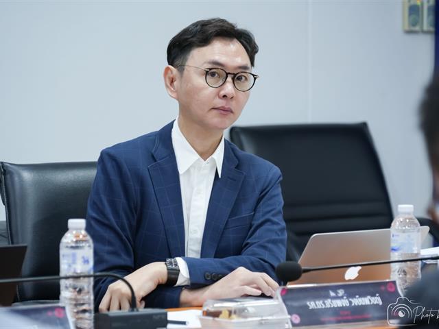 คณะบริหารธุรกิจและนิเทศศาสตร์  