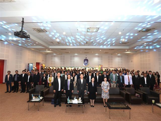 คณะบริหารธุรกิจและนิเทศศาสตร์  