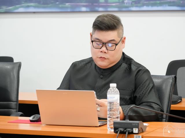 คณะบริหารธุรกิจและนิเทศศาสตร์  