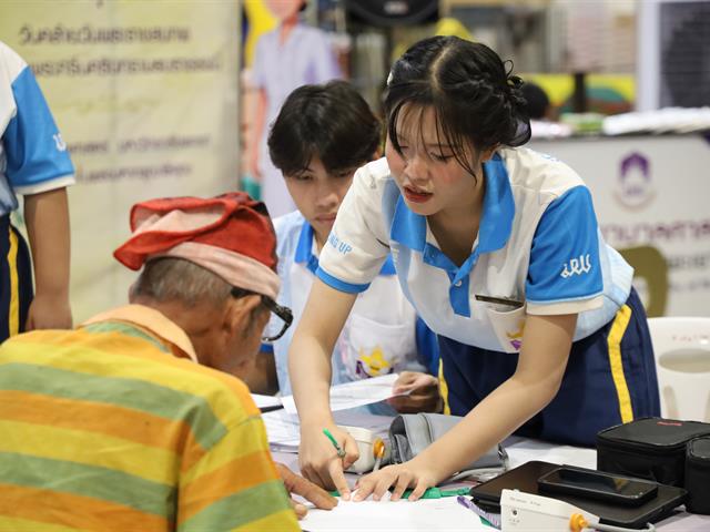 โครงการพยาบาลจิตอาสาเพื่อพัฒนาวิชาชีพ กิจกรรมที่ 1 “วันพยาบาลแห่งชาติ”