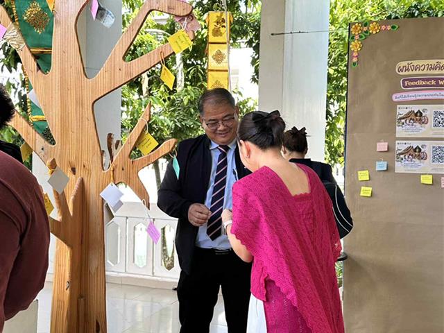 ตักบาตรเทโวโรหณะ