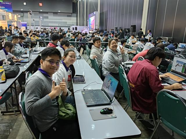 นิสิตวิศวกรรมศาสตร์ ม.พะเยา คว้ารางวัลการแข่งขันควบคุมหุ่นยนต์และระบบอัตโนมัติ ด้วยเทคโนโลยีอุตสาหกรรม 4.0 ครั้งที่ 4