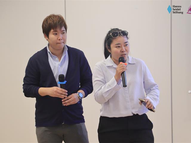 คณะรัฐศาสตร์และสังคมศาสตร์ 